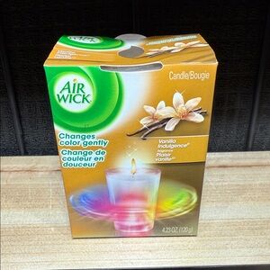 Air Wick Color Changing Candle Vanilla Indulgence 4.23 oz (120g)